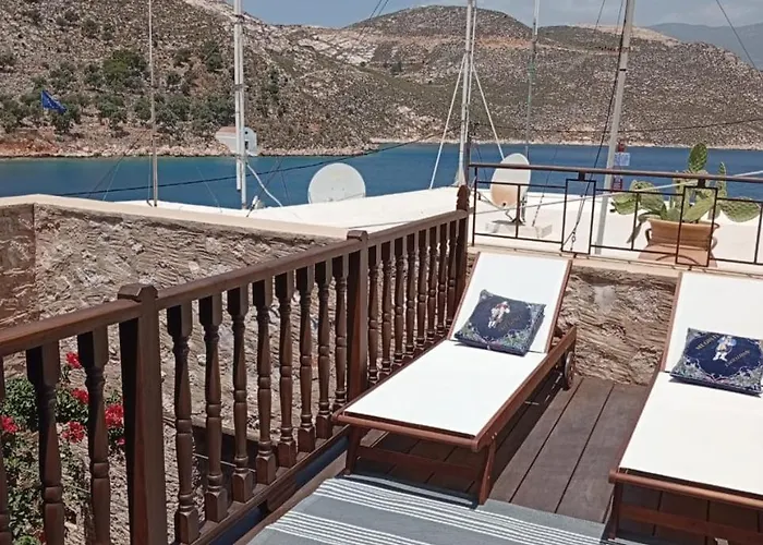 Casa Muse Kastellorizo Whole House